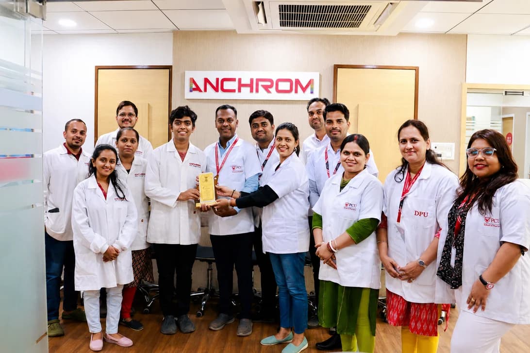School of Pharmacy students and faculty with an industry award at PCU