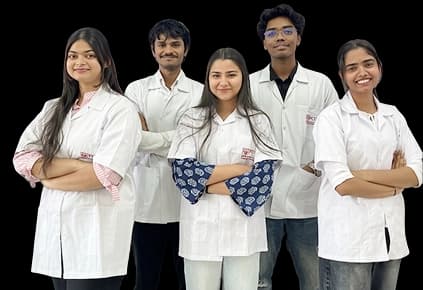 School of Science students in laboratory coats