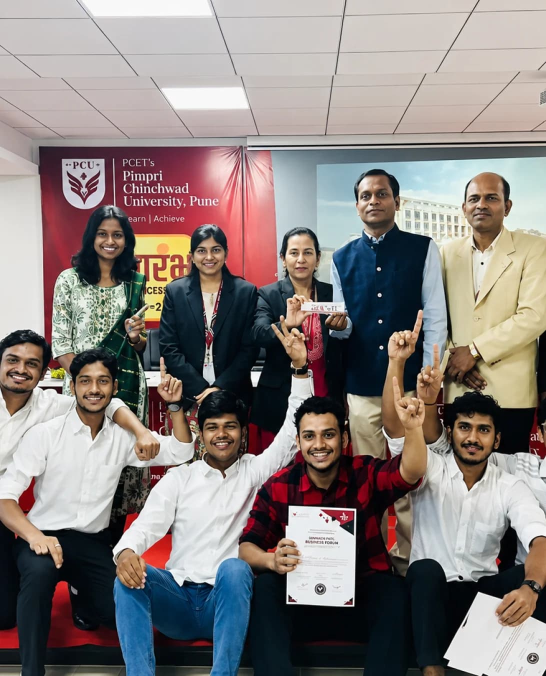 School of Pharmacy students and faculty with an industry award at PCU