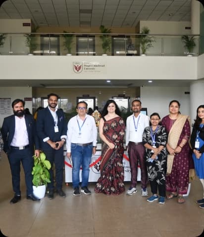 Highly Experienced Faculty Members