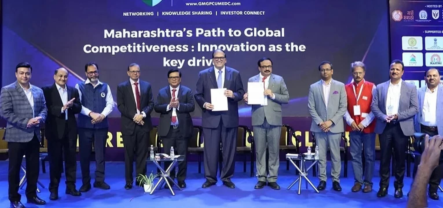 Students also had the opportunity to participate in the Global Entrepreneurs Conclave (GEC) 2025, where they engaged with global entrepreneurs, industry leaders, and innovators, gaining exposure to emerging trends and entrepreneurial insights.