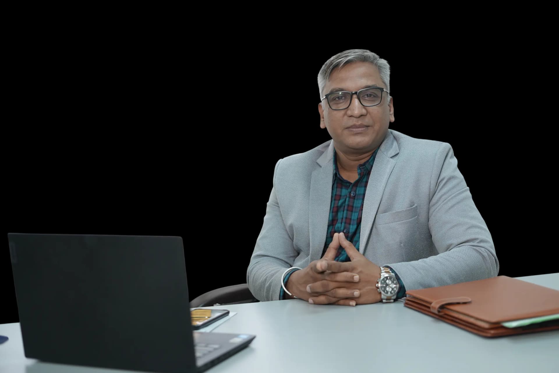 Dr. Pranav Charkha