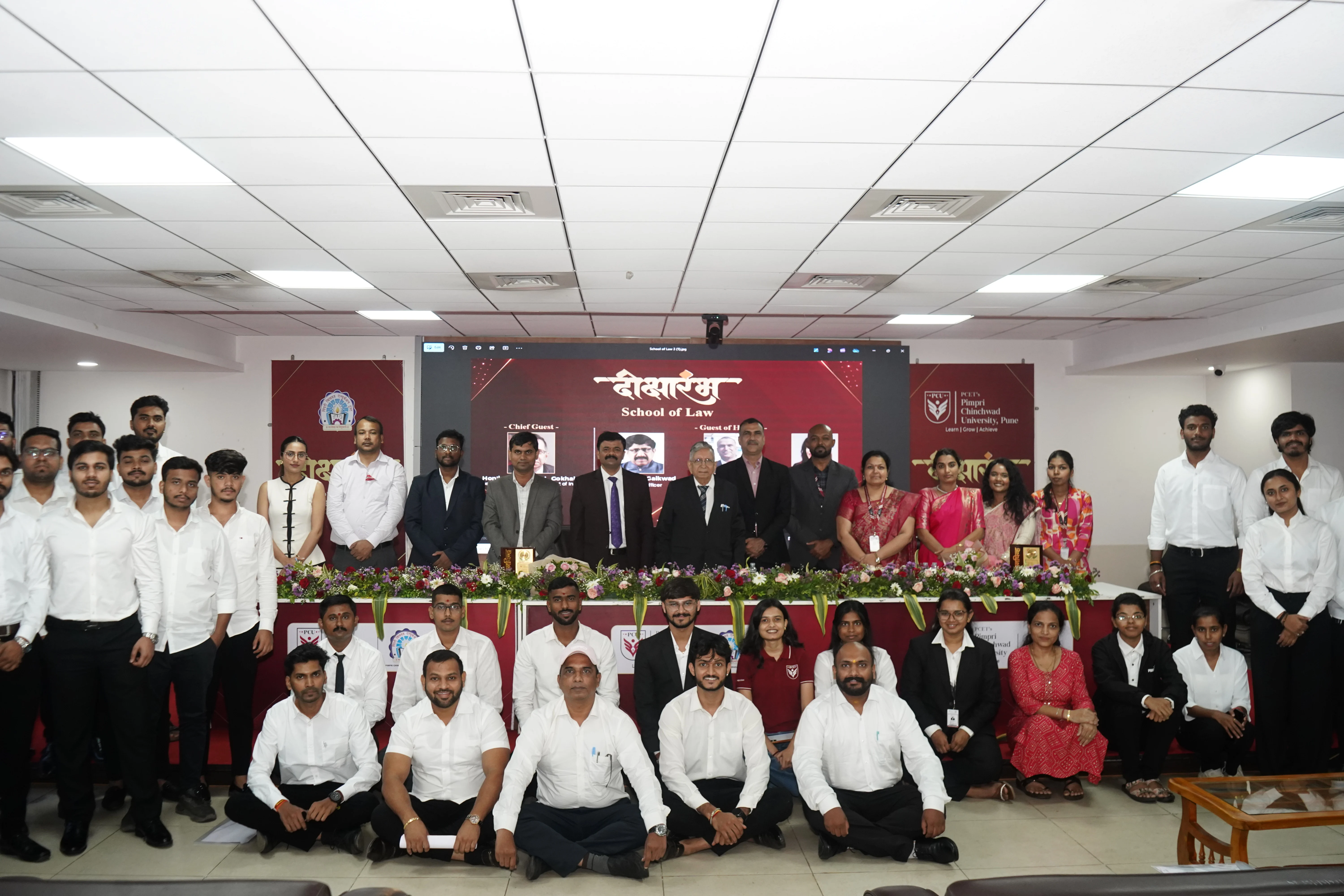 School of Law Welcomes Batch 2026–27 with an Inspiring Deeksharambh Ceremony gallery image 1