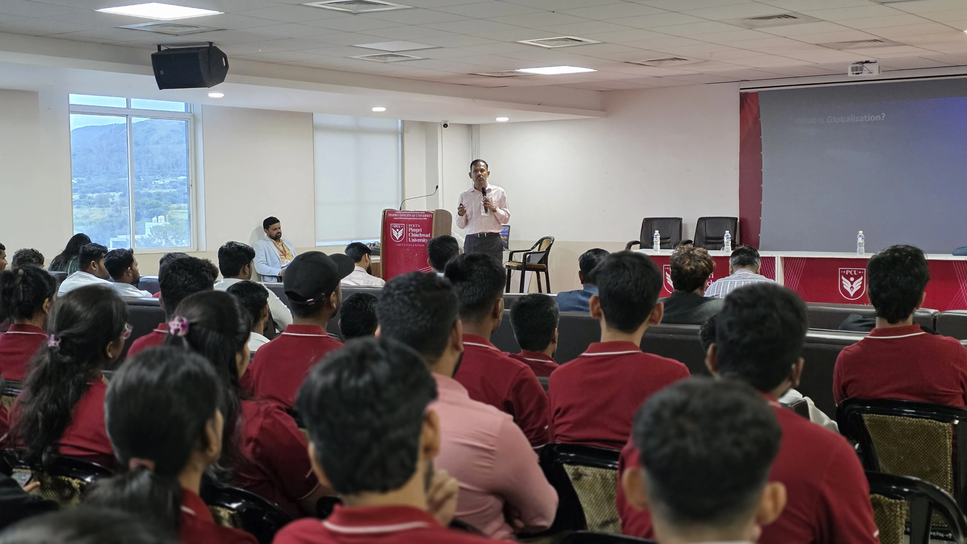 Interactive Session on Global Trade War and the Significance of Negotiation Skills gallery image 2