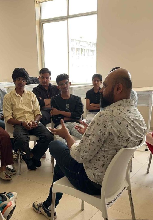 VFX Producer Pankaj Sonawane Inspires Media Students with Insights from Film Production